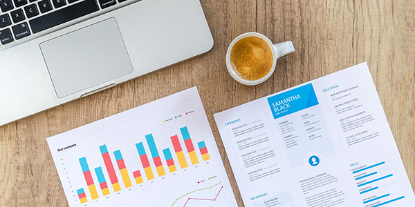 다양한 디바이스에 최적화된 반응형 레이아웃으로 완성도 높은 사용자 경험을 설계합니다. 탄탄한 기본기와 감각적인 디자인을 통해 브랜드의 가치를 높이는 전문적인 웹 환경을 구현하겠습니다.